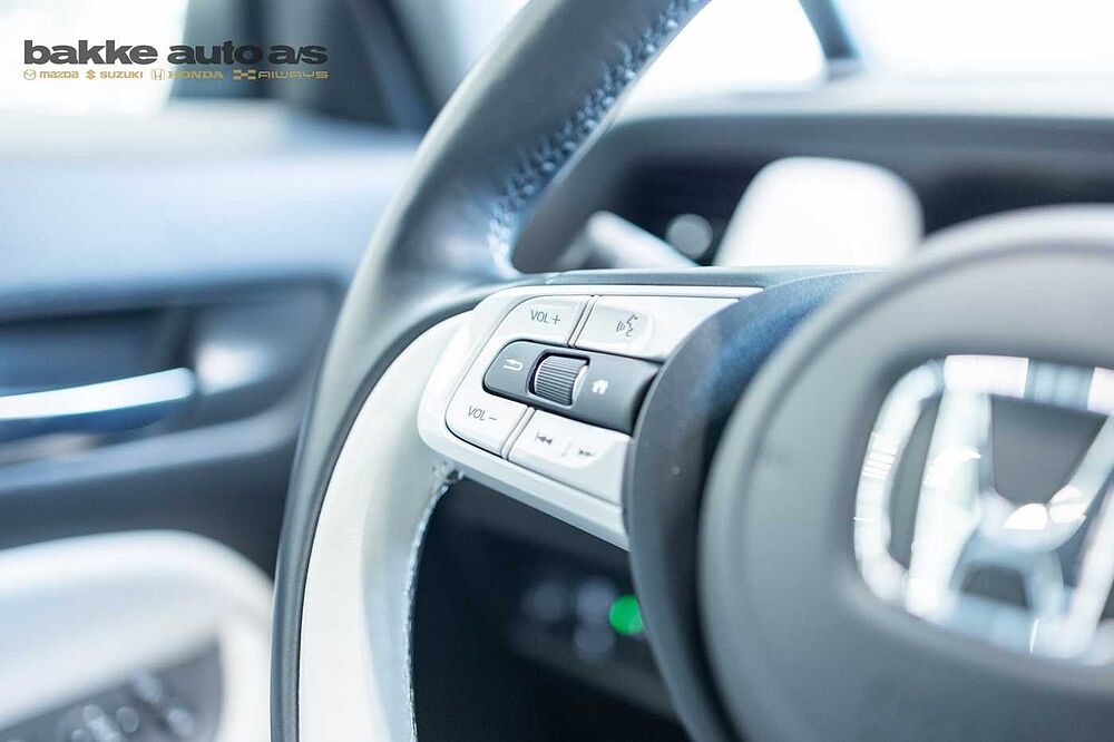 Honda JAZZ 1,5 i-MMD Executive eCVT 5d