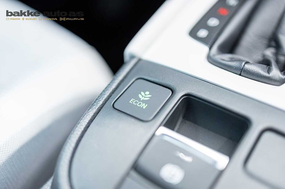 Honda JAZZ 1,5 i-MMD Executive eCVT 5d